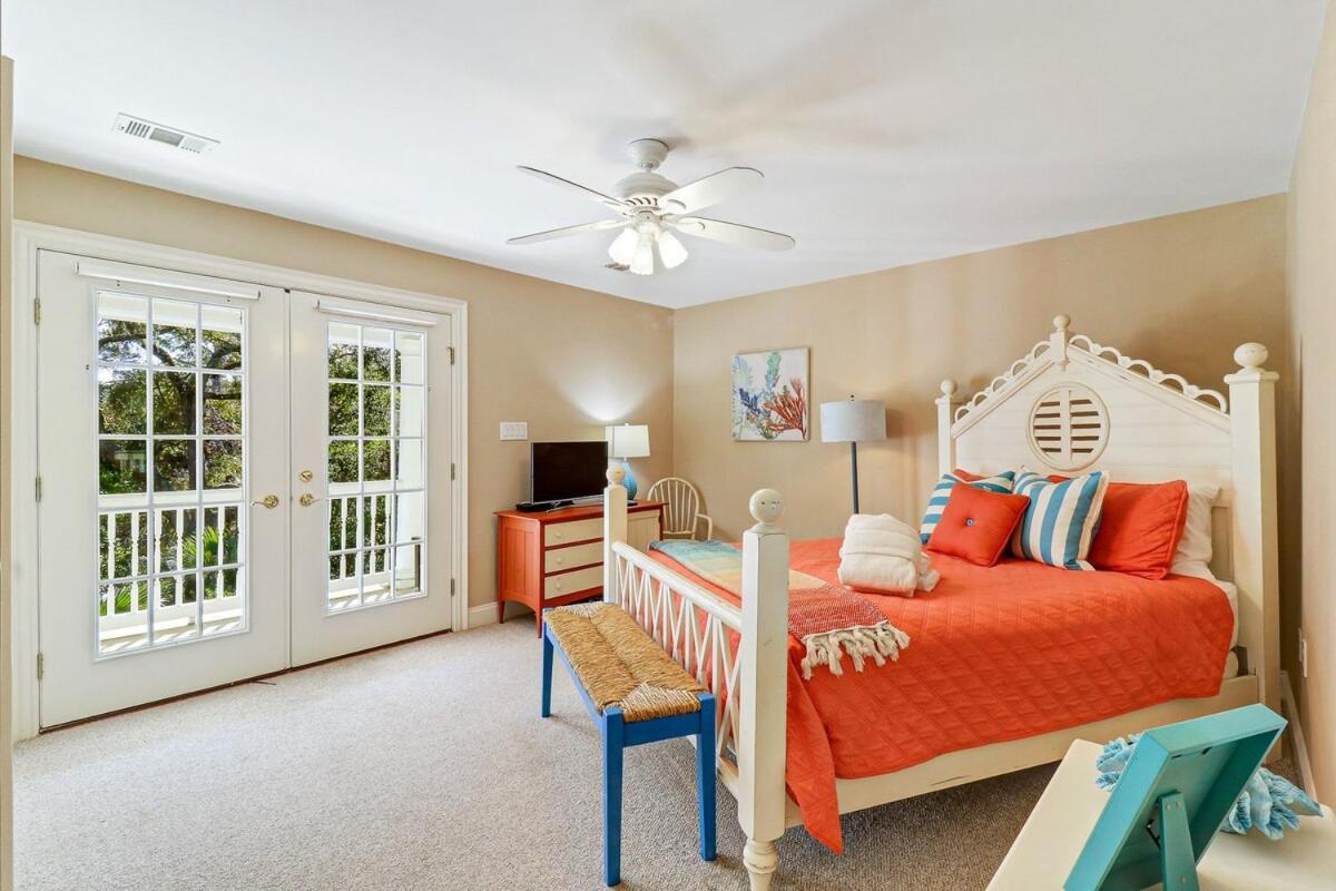 6 Bd 4 And One Half Bath Family Friendly Beach Home With Heated Pool Just A Block To The Beach Hilton Head Island Bagian luar foto