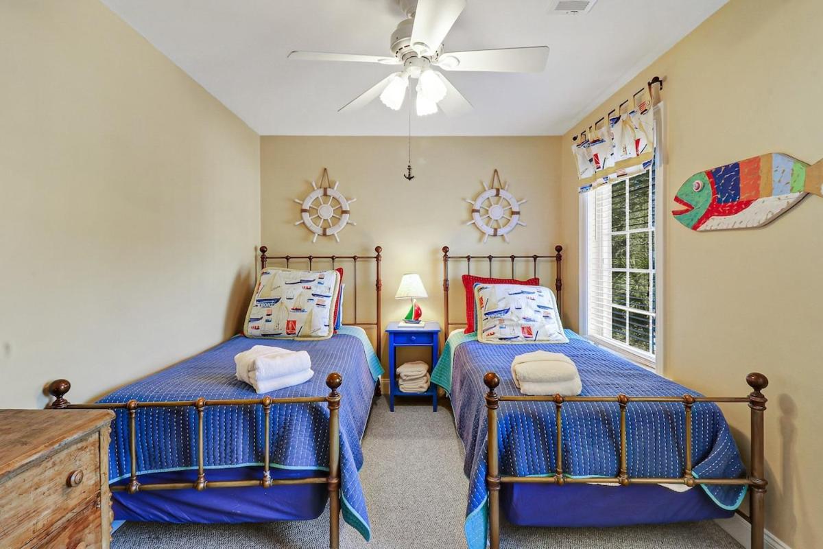 6 Bd 4 And One Half Bath Family Friendly Beach Home With Heated Pool Just A Block To The Beach Hilton Head Island Bagian luar foto