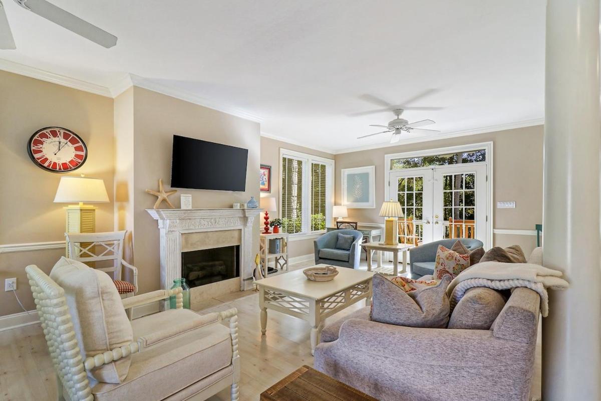 6 Bd 4 And One Half Bath Family Friendly Beach Home With Heated Pool Just A Block To The Beach Hilton Head Island Bagian luar foto