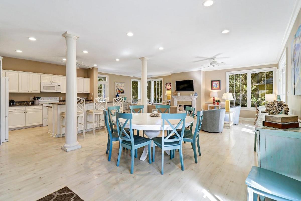 6 Bd 4 And One Half Bath Family Friendly Beach Home With Heated Pool Just A Block To The Beach Hilton Head Island Bagian luar foto